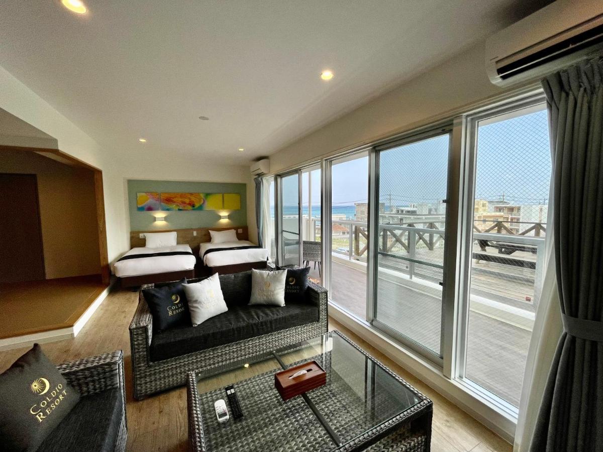 Coral Palace Onna By Sunset Avenue מראה חיצוני תמונה